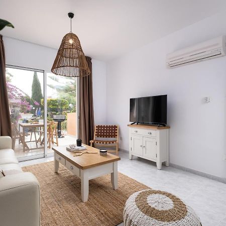 Villa Nephele-Stylish 2Bd Townhouse In Kato Paphos Extérieur photo